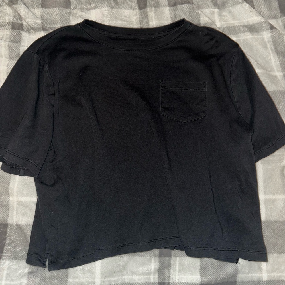 Crop top tee